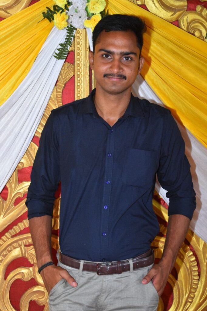 photo 6174743184765207730 y